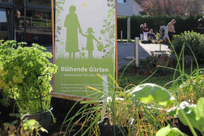 Infotafel für das Projekt "Blühende Gärten"