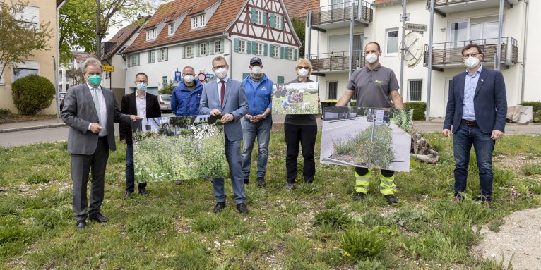 NABU und Umweltministerium gaben in Wendlingen die Verlängerung des Projekts „Natur nah dran“ bekannt. Foto: NABU/Uli Regenscheidt